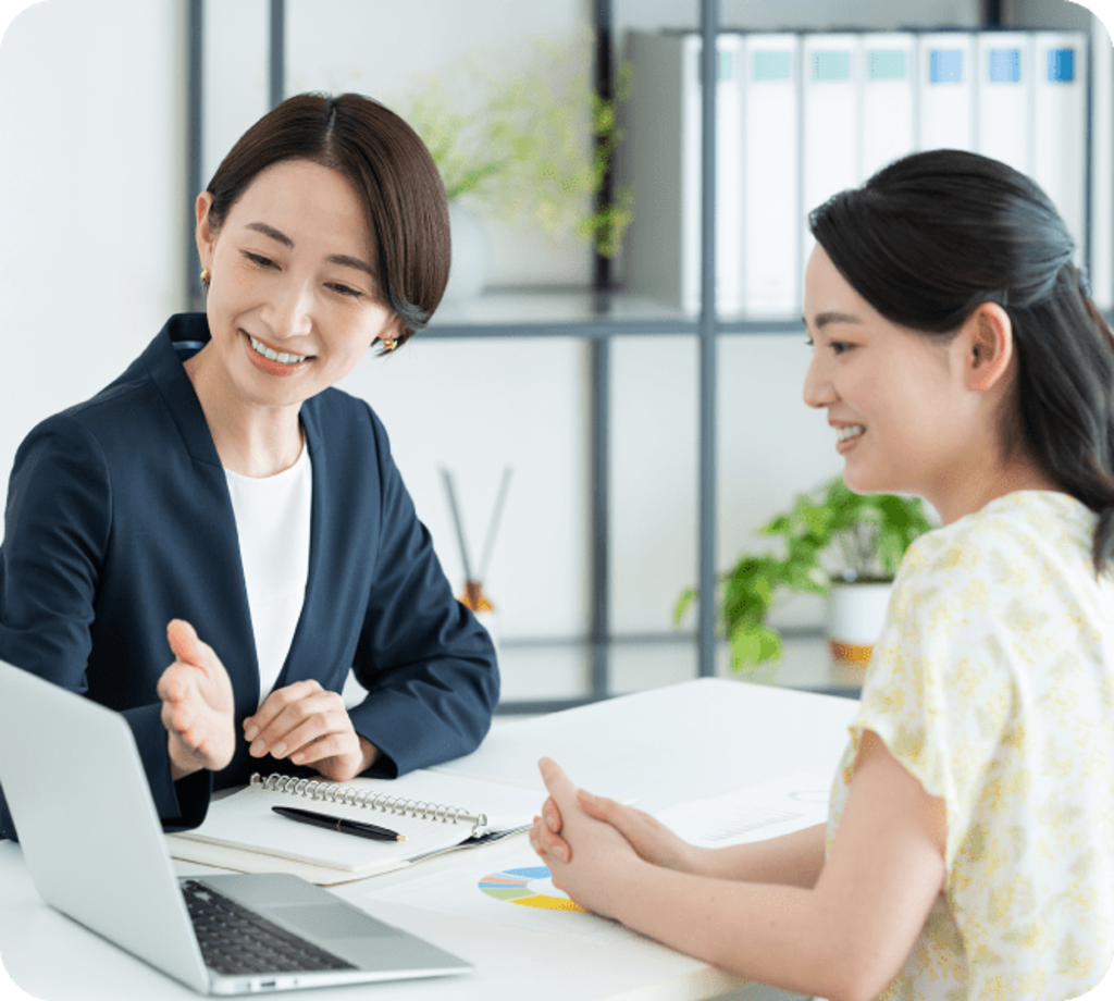 打ち合わせしているイメージ