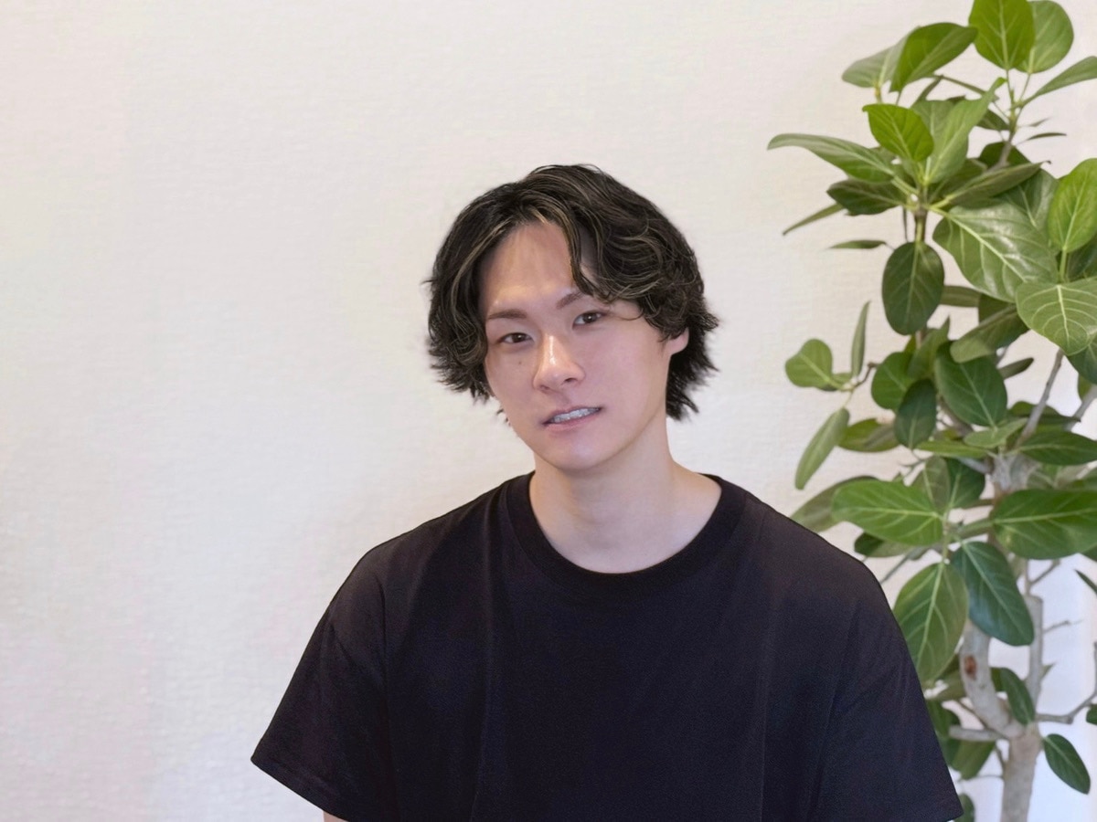 プロフィール写真｜SoNiC会計事務所代表 公認会計士/税理士 出水祐介 様