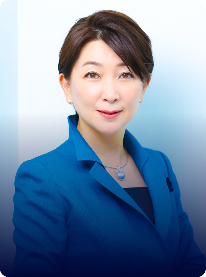 秋田 夏実 氏