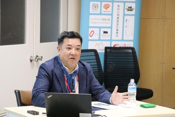 吉田　基晴