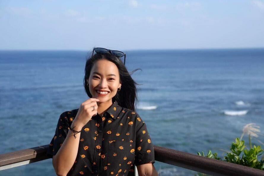 日髙　桃子