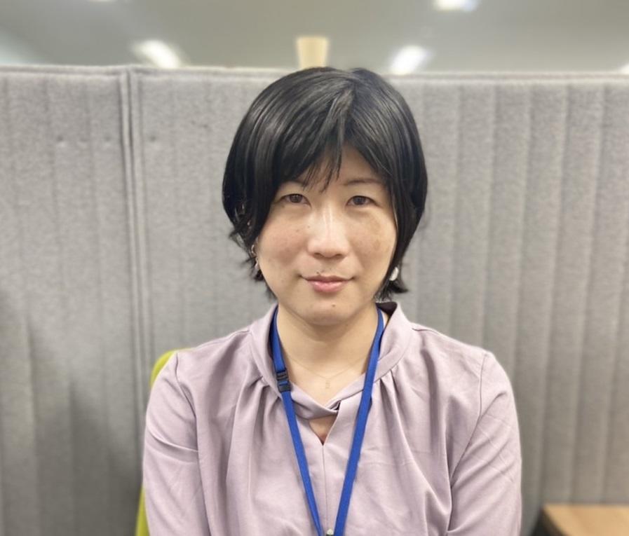 乃口　智栄