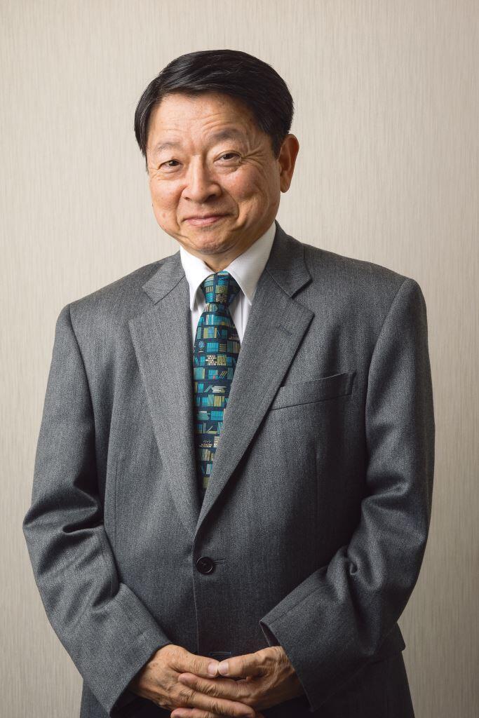 片山　善博