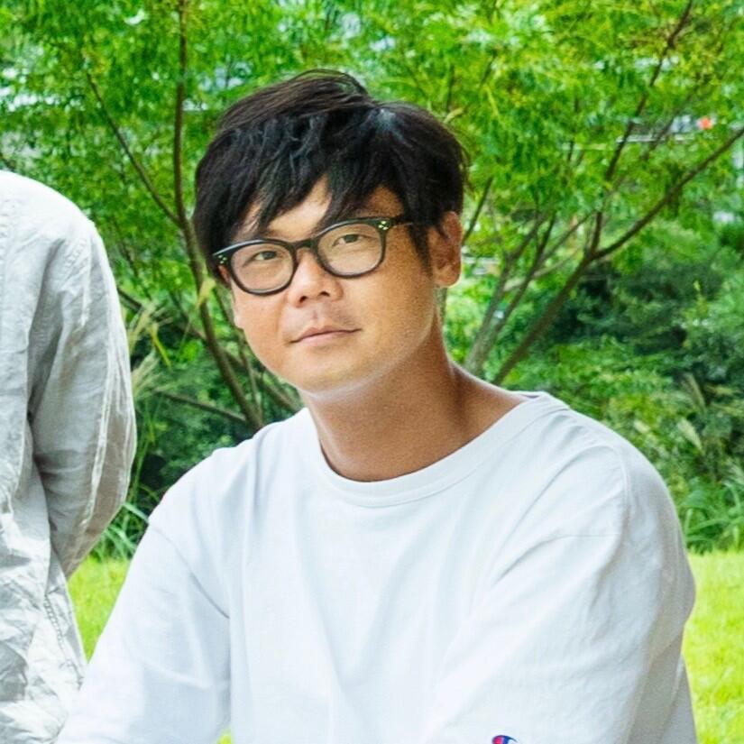 梅田　學