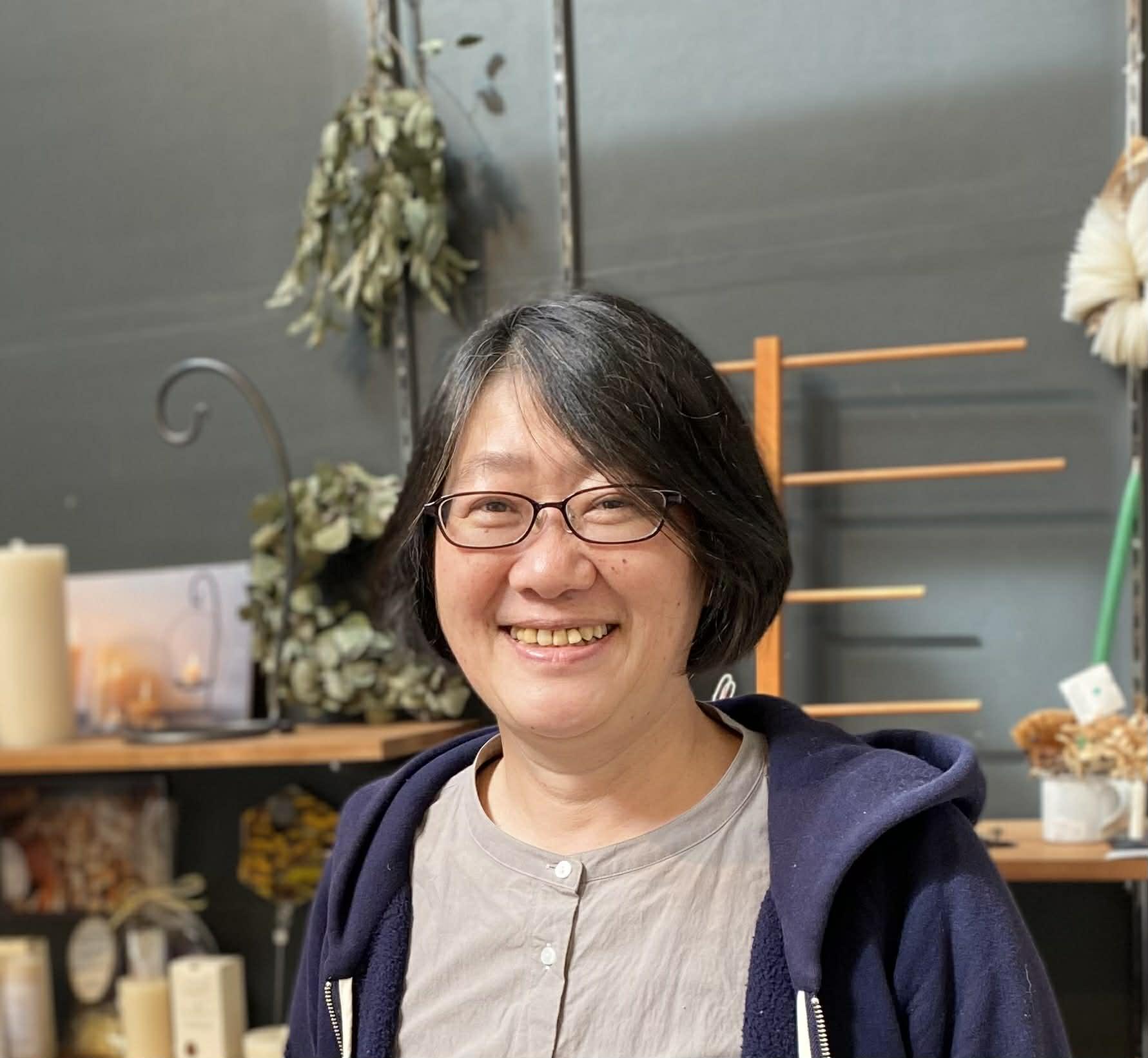 平賀 裕子 氏