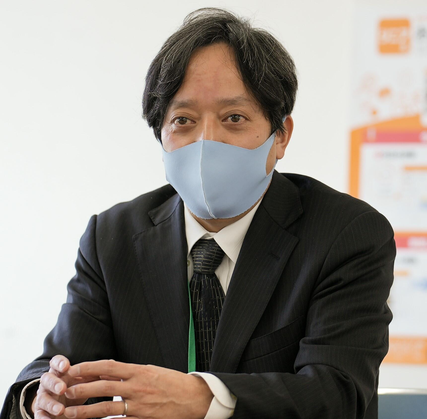 岩村 正裕