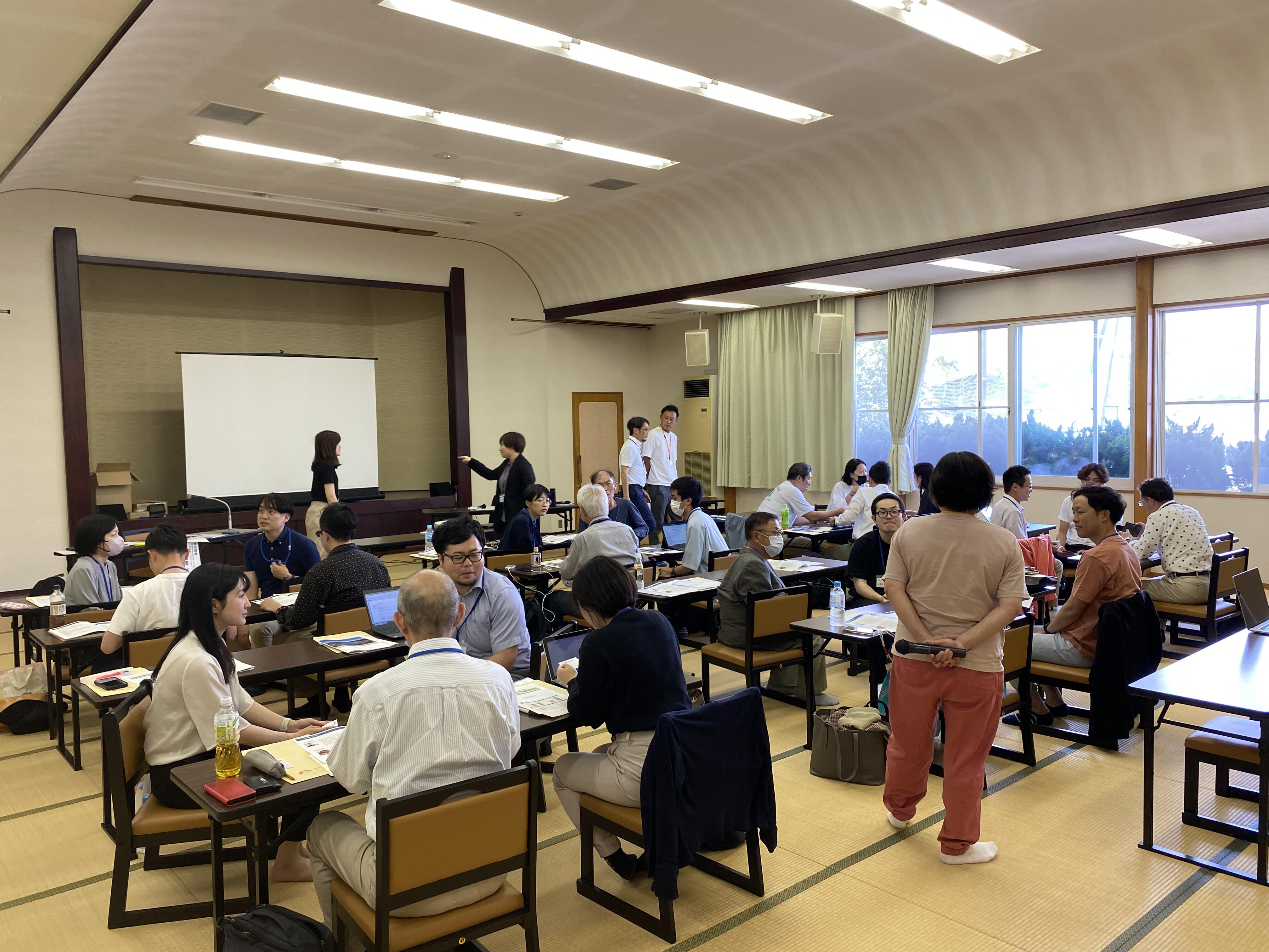 トークセッション(第1部)