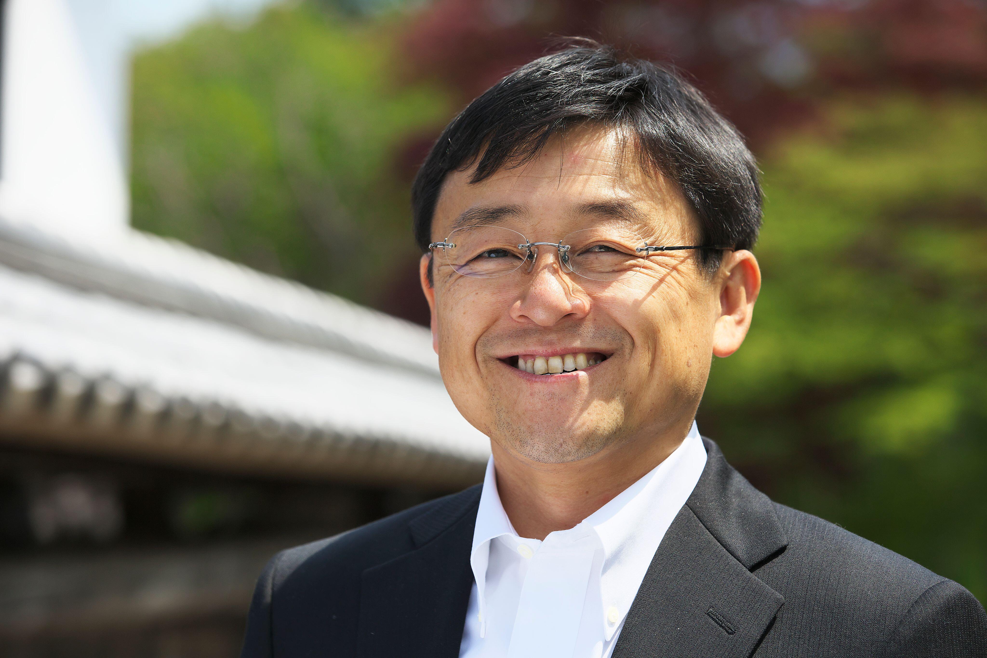 富田　能成