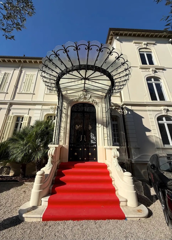 カンヌ＿TIME＿France＿House＿ファッションショー＿会場＿１