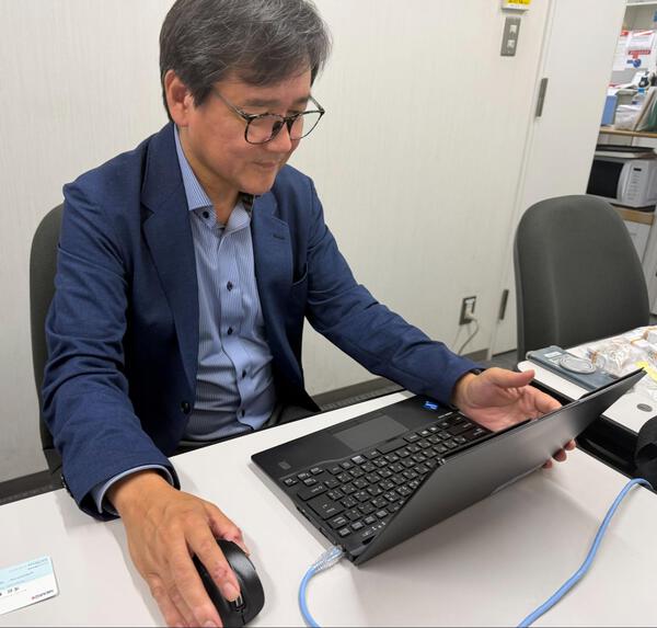 武蔵野ロジスティクス株式会社  営業本部 大久保　敏信 様