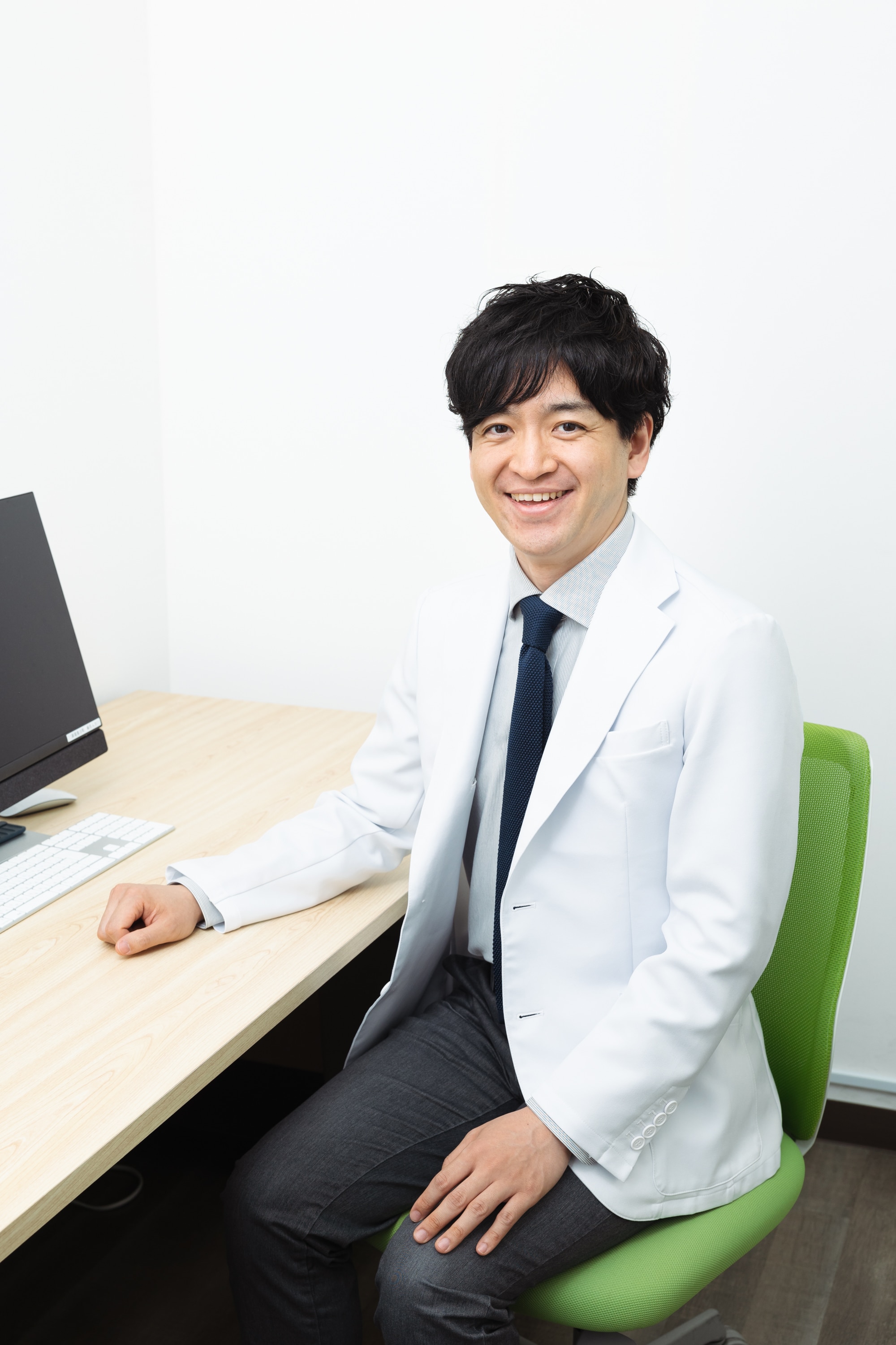 プロフィール写真｜合同会社ウェルラボ 代表社員／精神科産業医 野原 弘義 様